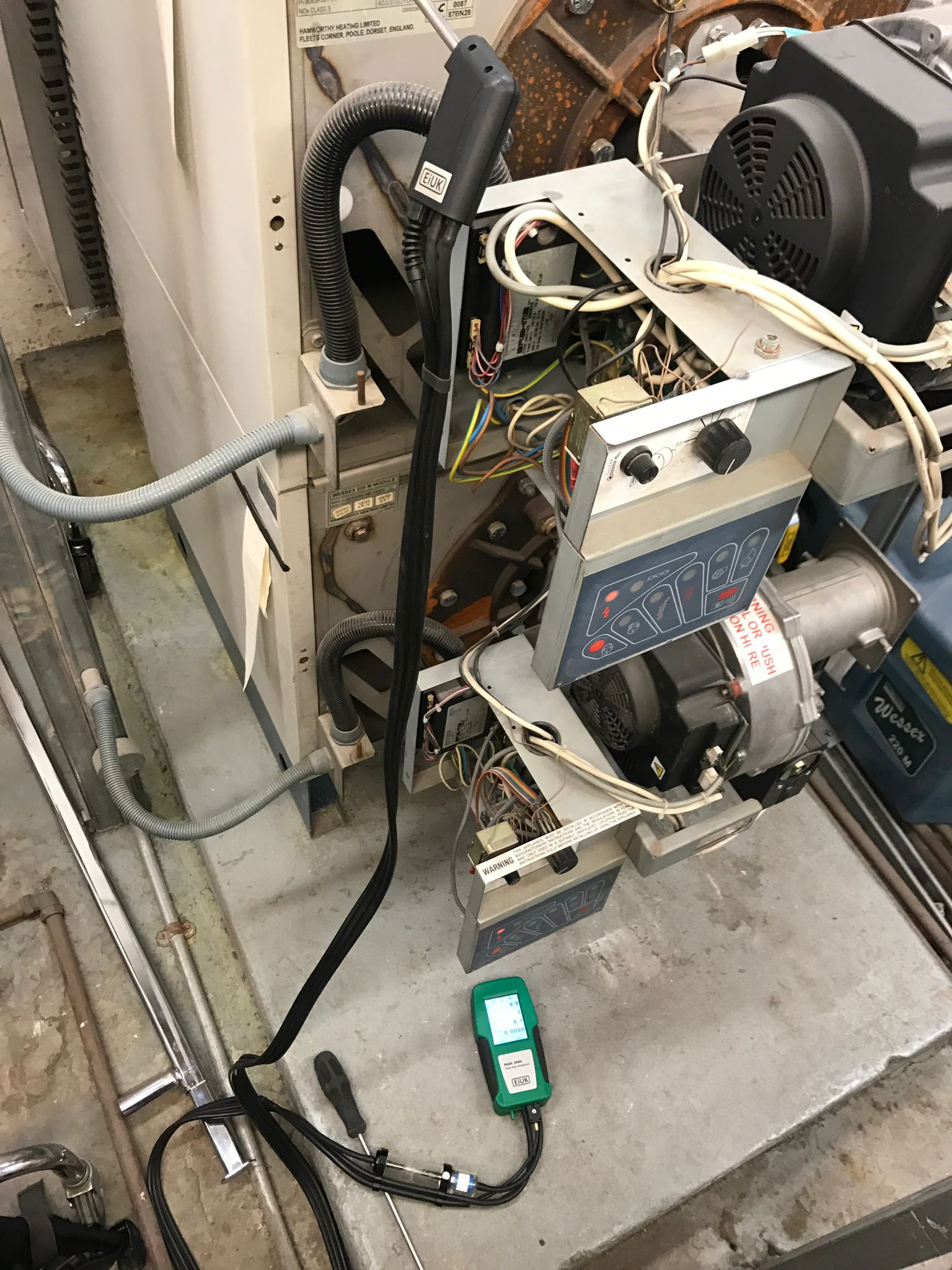 gas safe registered engineer near me Chapelford, WA5